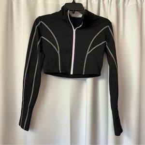 SHEIN Black and White Zip Up Crop Long Sleeve Top Size Medium